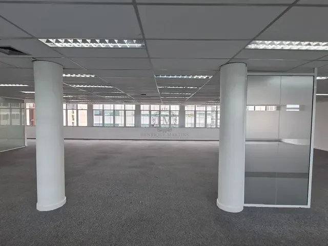 Andar corporativo com 629m², para alugar, no bairro Centro em Rio de Janeiro