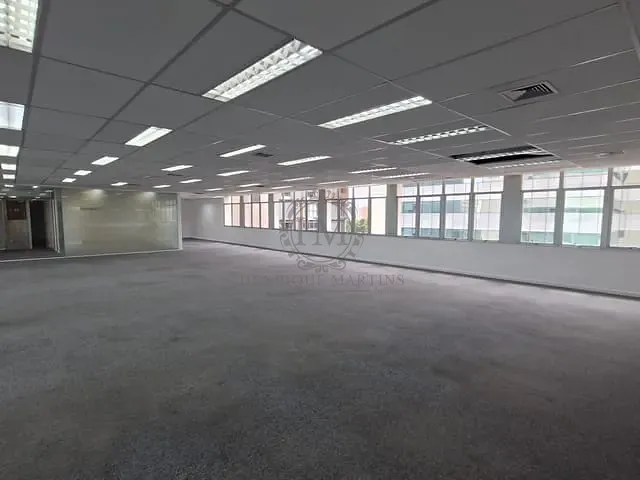Andar corporativo com 629m², para alugar, no bairro Centro em Rio de Janeiro