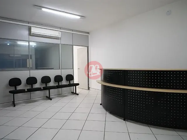 Andar corporativo com 205m², à venda ou para alugar, no bairro Centro Histórico em Porto Alegre