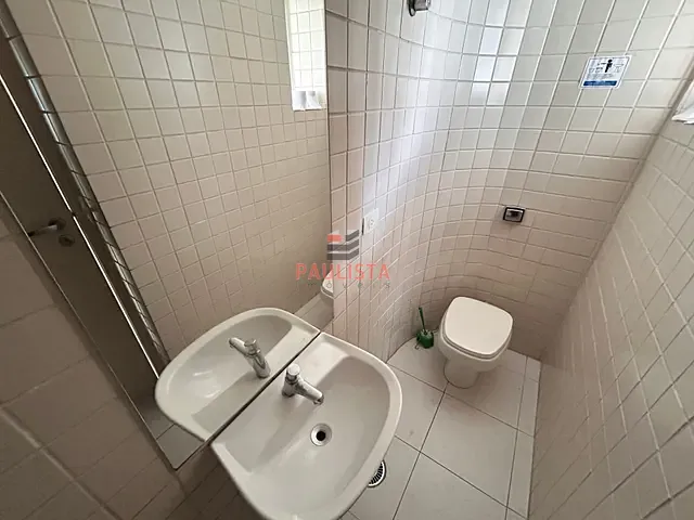 Andar corporativo com 250m², à venda, no bairro Cerqueira César em São Paulo