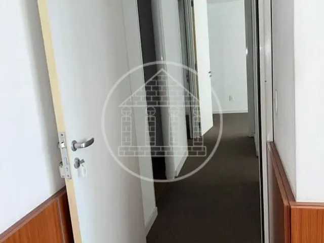 Andar corporativo com 412m², à venda, no bairro Vila Buarque em São Paulo