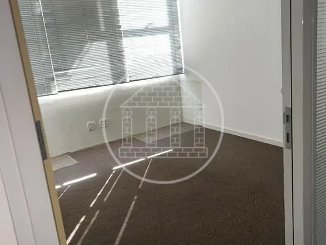Andar corporativo com 412m², à venda, no bairro Vila Buarque em São Paulo