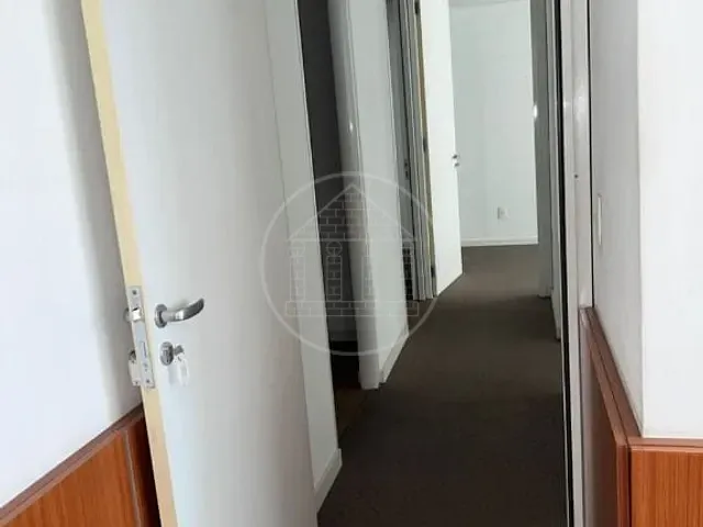 Andar corporativo com 412m², à venda, no bairro Vila Buarque em São Paulo