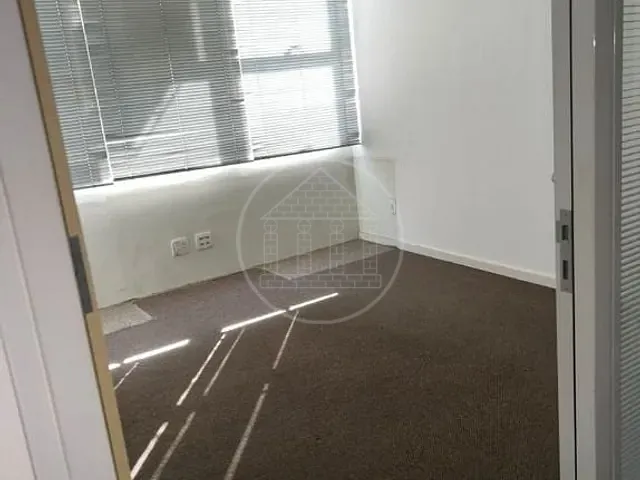 Andar corporativo com 412m², à venda, no bairro Vila Buarque em São Paulo