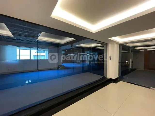 Andar corporativo com 185m², para alugar, no bairro Leblon em Rio de Janeiro