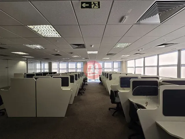 Andar corporativo para alugar, no bairro Higienópolis em Porto Alegre