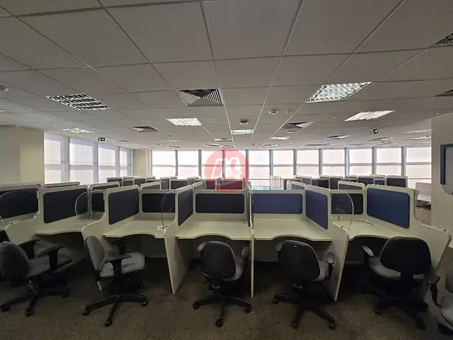 Andar corporativo para alugar, no bairro Higienópolis em Porto Alegre