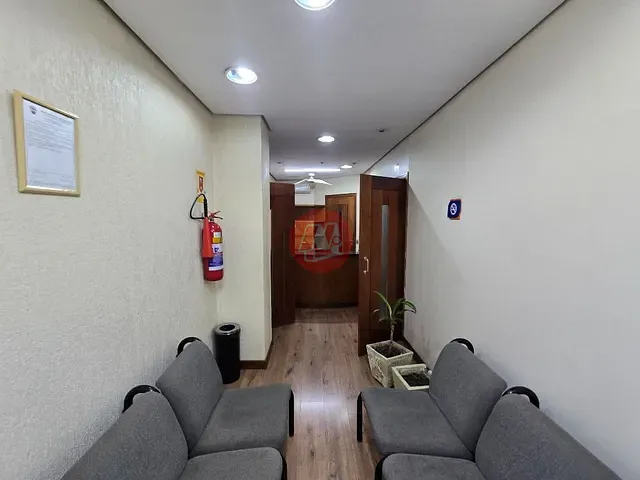 Andar corporativo com 395m², à venda ou para alugar, no bairro Centro Histórico em Porto Alegre