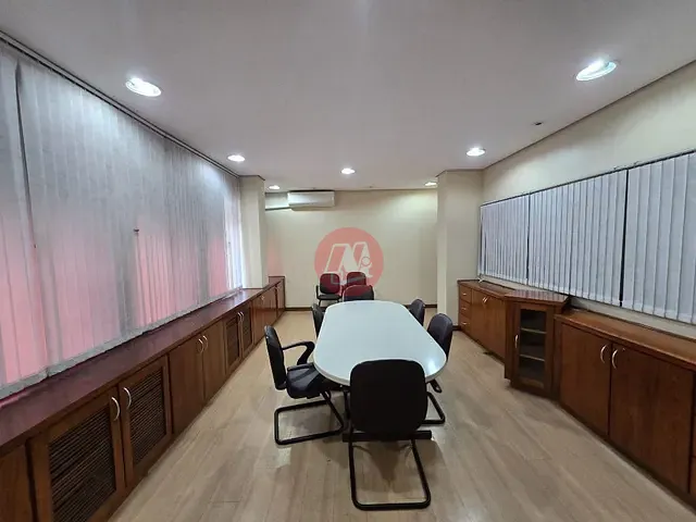 Andar corporativo com 395m², à venda ou para alugar, no bairro Centro Histórico em Porto Alegre