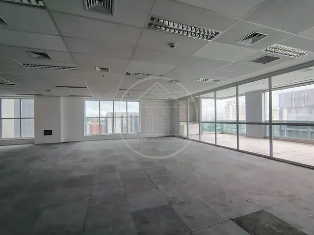 Andar corporativo com 570m², à venda ou para alugar, no bairro Granja Julieta em São Paulo