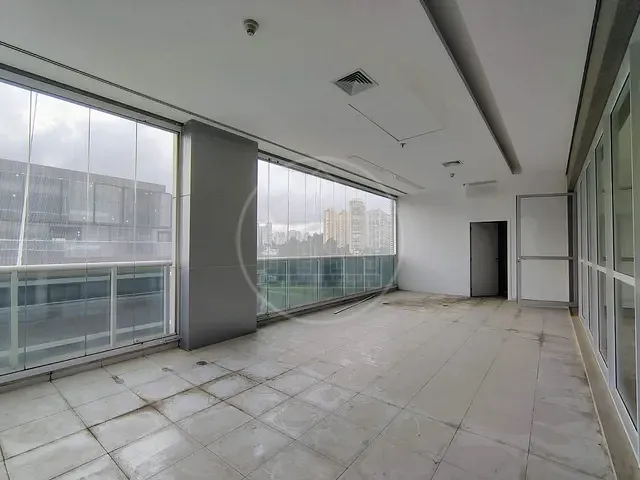 Andar corporativo com 570m², à venda ou para alugar, no bairro Granja Julieta em São Paulo