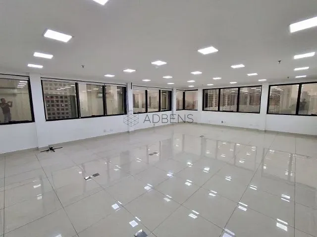 Conjunto comercial para alugar, no bairro Vila Mariana em São Paulo