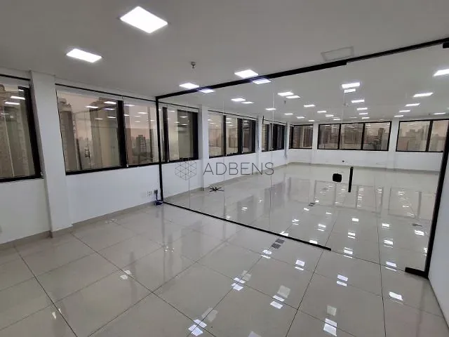 Conjunto comercial para alugar, no bairro Vila Mariana em São Paulo