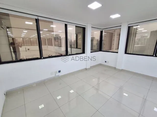 Conjunto comercial para alugar, no bairro Vila Mariana em São Paulo
