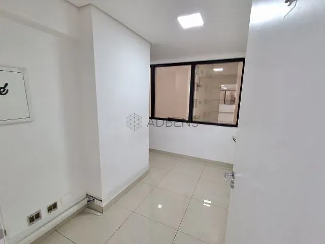 Conjunto comercial para alugar, no bairro Vila Mariana em São Paulo