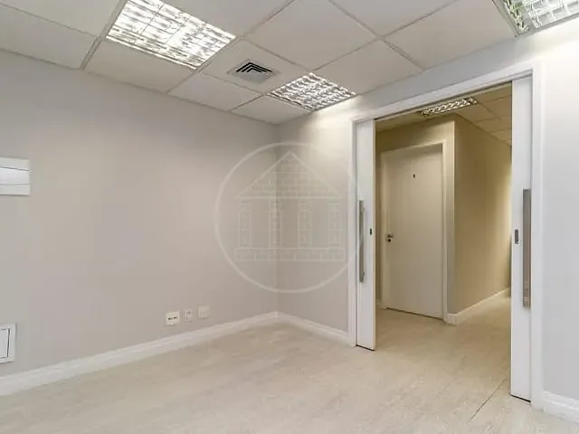 Andar corporativo para alugar, no bairro Santa Cecília em São Paulo