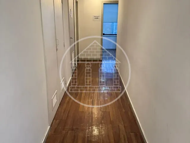 Andar corporativo com 1000m², à venda ou para alugar, no bairro Jardim Paulistano em São Paulo