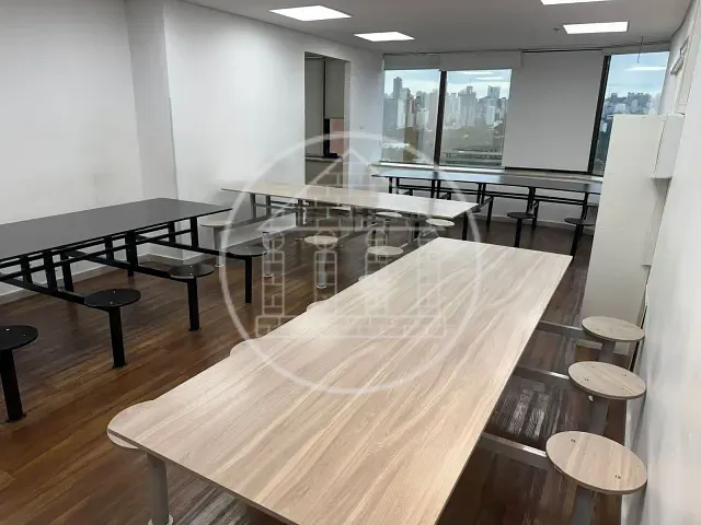 Andar corporativo com 1000m², à venda ou para alugar, no bairro Jardim Paulistano em São Paulo
