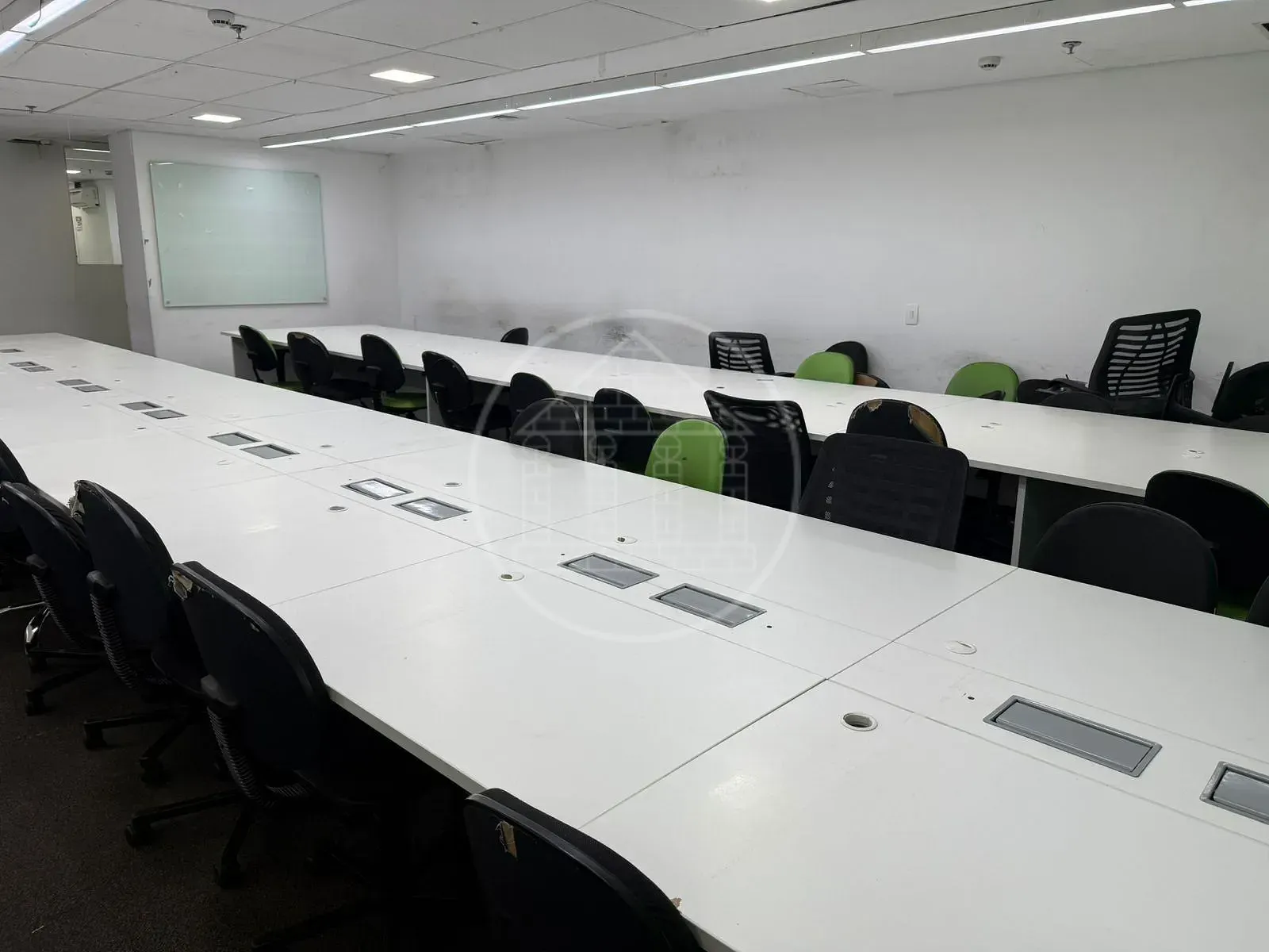 Sala-Conjunto, 1000 m² - Foto 29