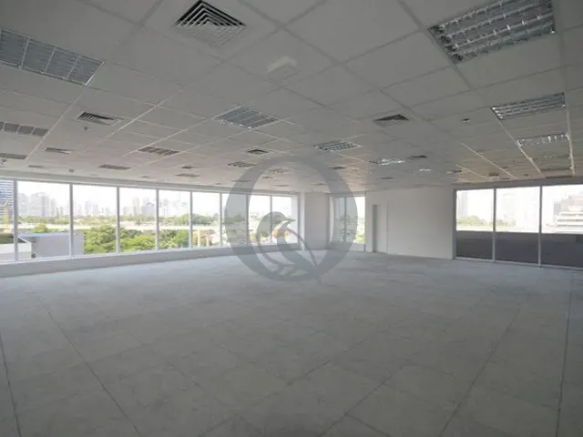 Andar corporativo para alugar, no bairro Brooklin Novo em São Paulo