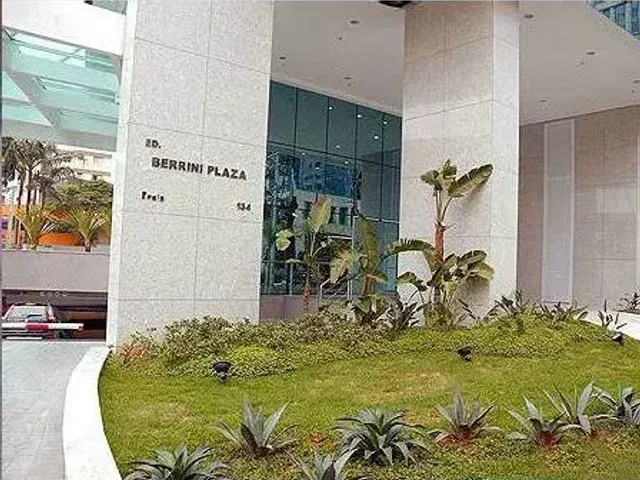 Andar corporativo com 484m², para alugar, no bairro Cidade Monções em São Paulo