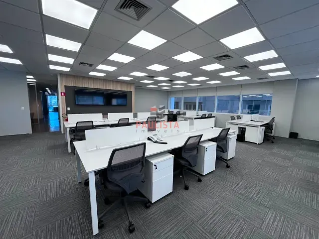 Andar corporativo para alugar, no bairro Bela Vista em São Paulo