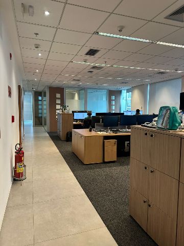 Andar corporativo com 1183m², para alugar, no bairro Itaim Bibi em São Paulo