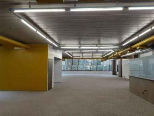 Andar corporativo com 586m², para alugar, no bairro Cidade Monções em São Paulo