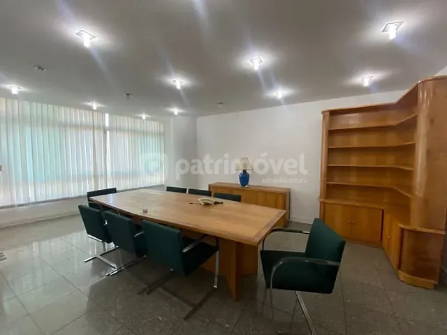 Andar corporativo com 130m², à venda ou para alugar, no bairro Centro em Rio de Janeiro