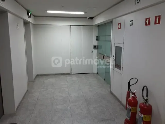 Andar corporativo com 219m², à venda ou para alugar, no bairro Centro em Rio de Janeiro