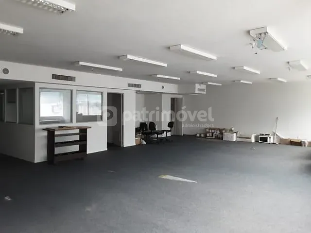 Andar corporativo com 219m², à venda ou para alugar, no bairro Centro em Rio de Janeiro