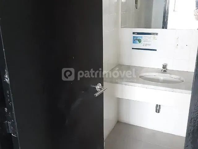 Andar corporativo com 667m², para alugar, no bairro Centro em Rio de Janeiro