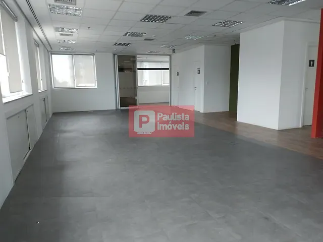 Andar corporativo com 1106m², para alugar, no bairro Indianópolis em São Paulo