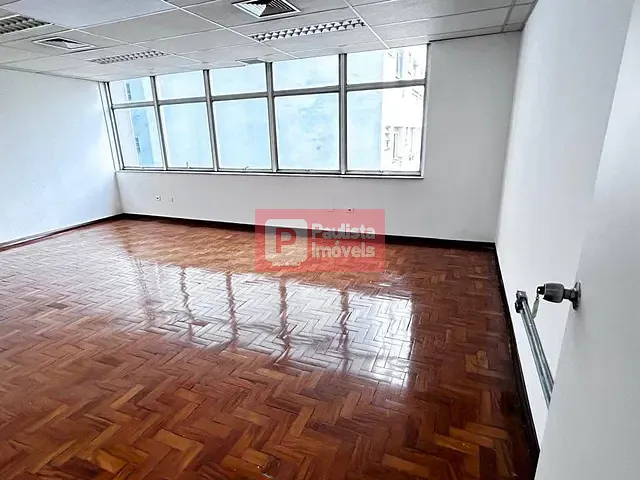 Andar corporativo para alugar, no bairro Consolação em São Paulo
