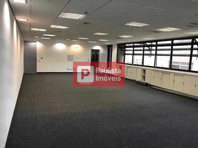 Andar corporativo com 165m², para alugar, no bairro Bela Vista em São Paulo