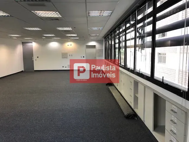 Andar corporativo com 165m², para alugar, no bairro Bela Vista em São Paulo