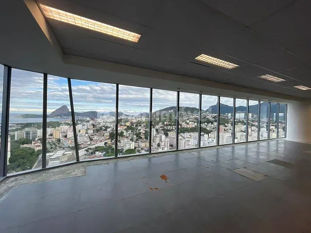 Andar corporativo com 1530m², para alugar, no bairro Centro em Rio de Janeiro