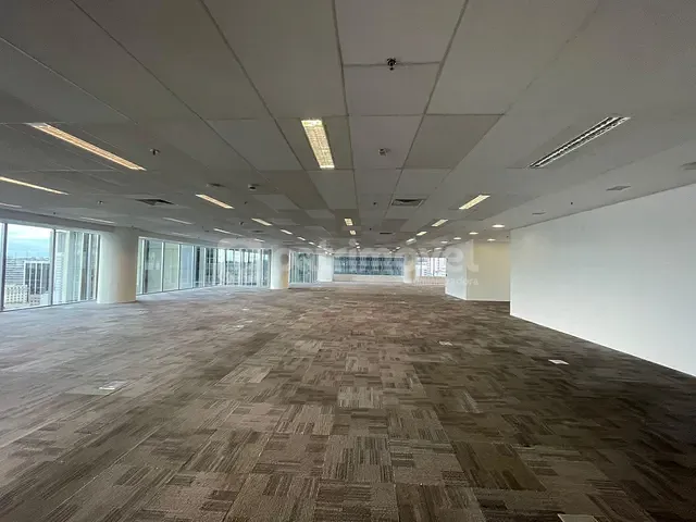 Andar corporativo com 1809m², para alugar, no bairro Centro em Rio de Janeiro