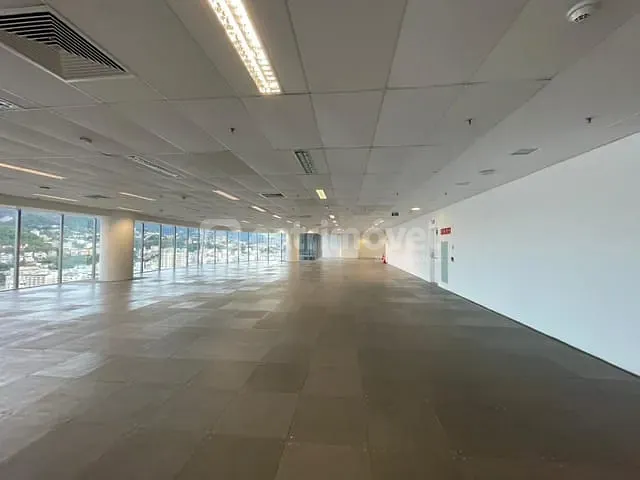 Andar corporativo para alugar, no bairro Centro em Rio de Janeiro