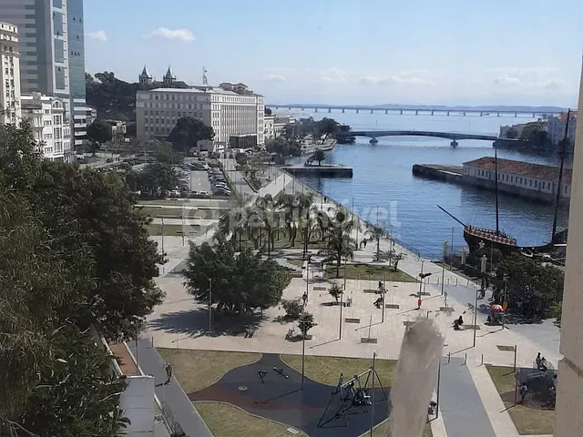 Andar corporativo com 346m², à venda ou para alugar, no bairro Centro em Rio de Janeiro
