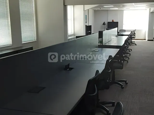 Andar corporativo com 346m², à venda ou para alugar, no bairro Centro em Rio de Janeiro