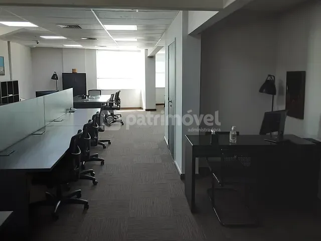 Andar corporativo com 346m², à venda ou para alugar, no bairro Centro em Rio de Janeiro