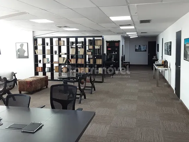 Andar corporativo com 346m², à venda ou para alugar, no bairro Centro em Rio de Janeiro