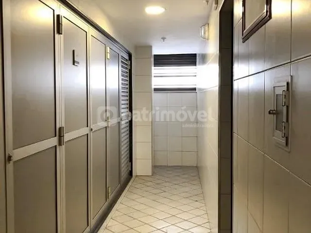 Andar corporativo com 242m², para alugar, no bairro Centro em Rio de Janeiro