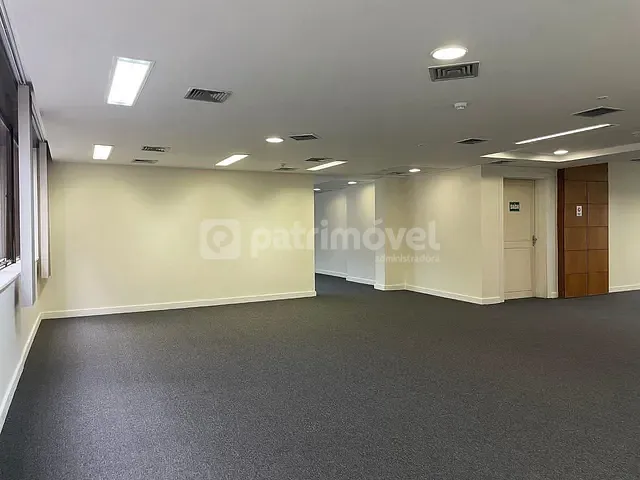 Andar corporativo para alugar, no bairro Centro em Rio de Janeiro