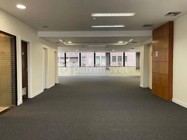 Andar corporativo para alugar, no bairro Centro em Rio de Janeiro
