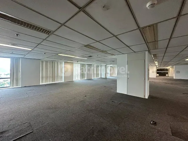 Andar corporativo para alugar, no bairro Centro em Rio de Janeiro