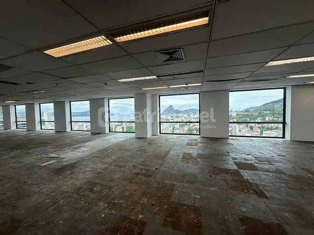 Andar corporativo para alugar, no bairro Centro em Rio de Janeiro