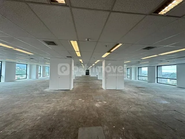 Andar corporativo para alugar, no bairro Centro em Rio de Janeiro