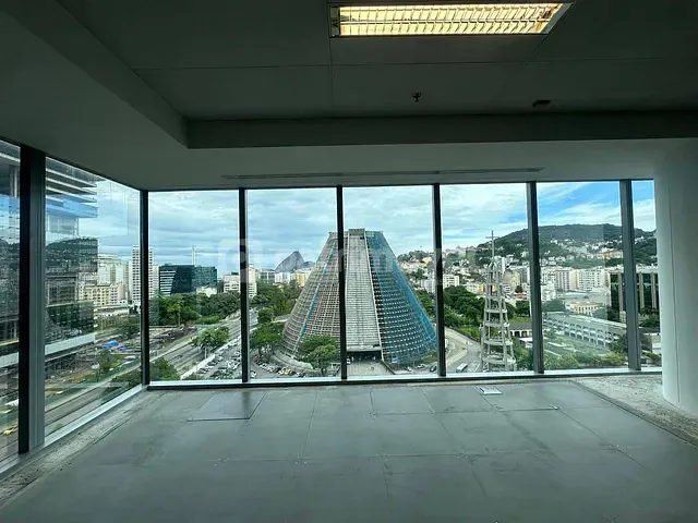 Andar corporativo para alugar, no bairro Centro em Rio de Janeiro